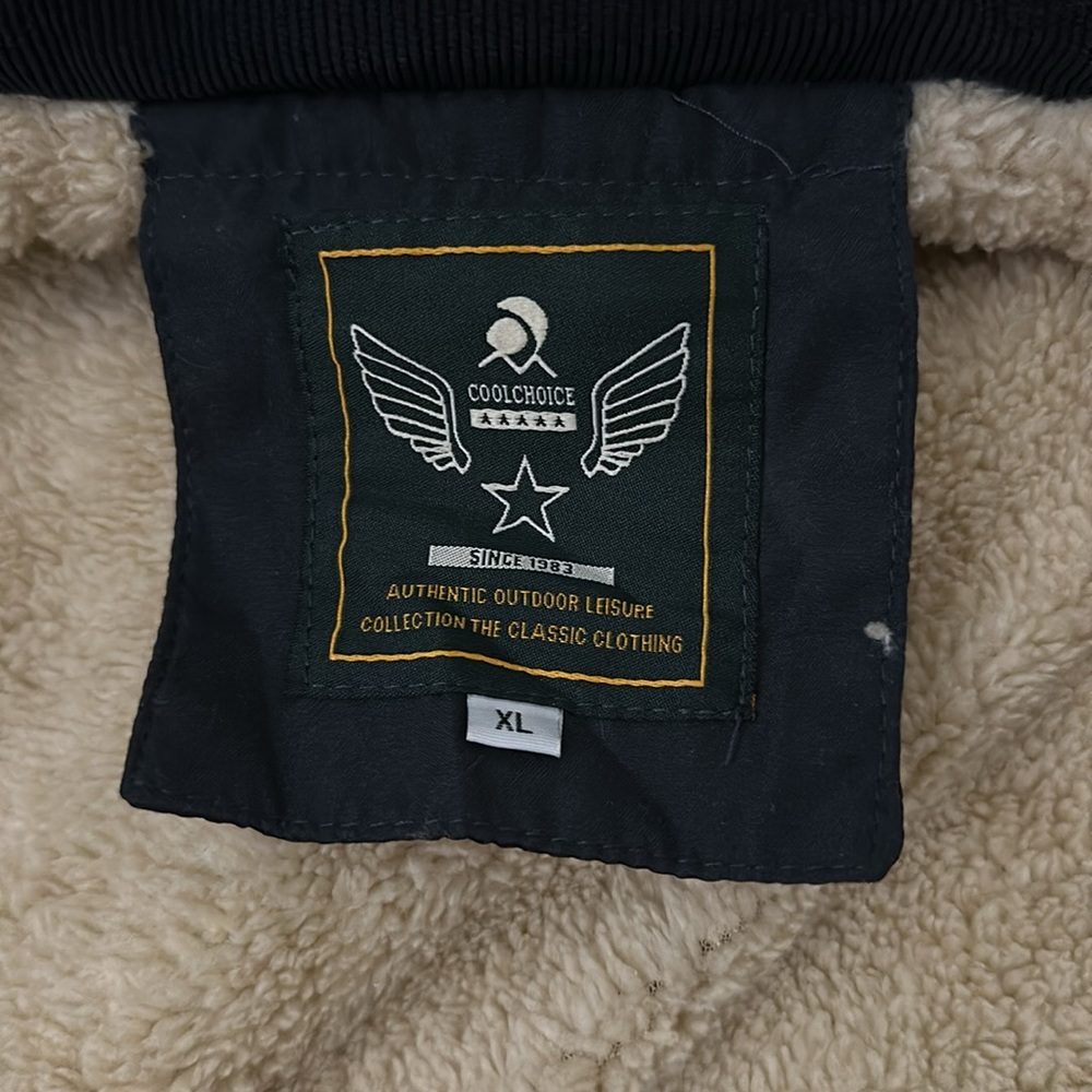 Men’s Outdoor Leisure Vest - Picture 3 of 7
